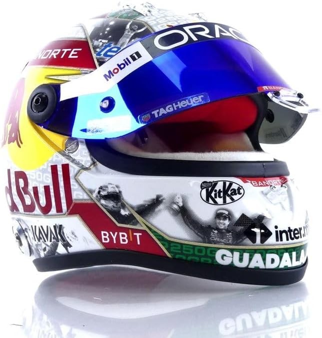 Sergio Perez Casco Schuberth 250GP Singapore 2023 Red Bull Racing Oracle 1:2 - 79357