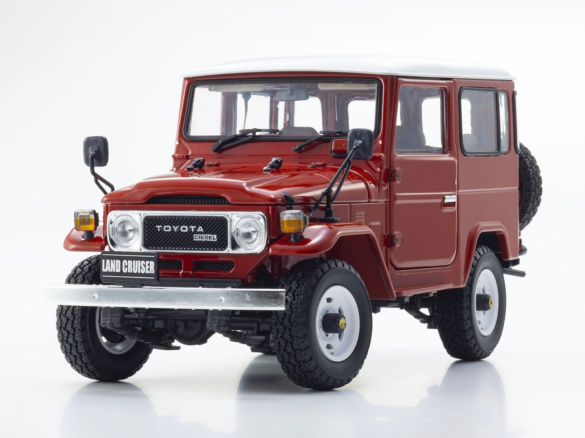 Toyota Land Cruiser 40 Van (BJ42V) Red 1:18 - 79675