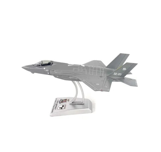 F-35A Lightning II 32° Stormo 13° Gruppo Amendola AM. 1:100-5