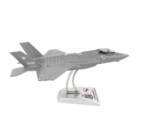 F-35A Lightning II 32° Stormo 13° Gruppo Amendola AM. 1:100-2