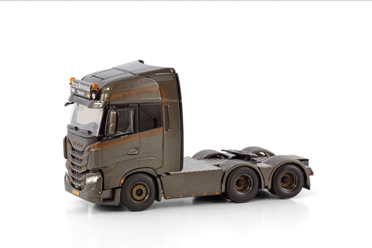 Iveco S-Way AS Hight 6X2 "Peter Binnendijk Trucking" (NL) 1:50 - 80070