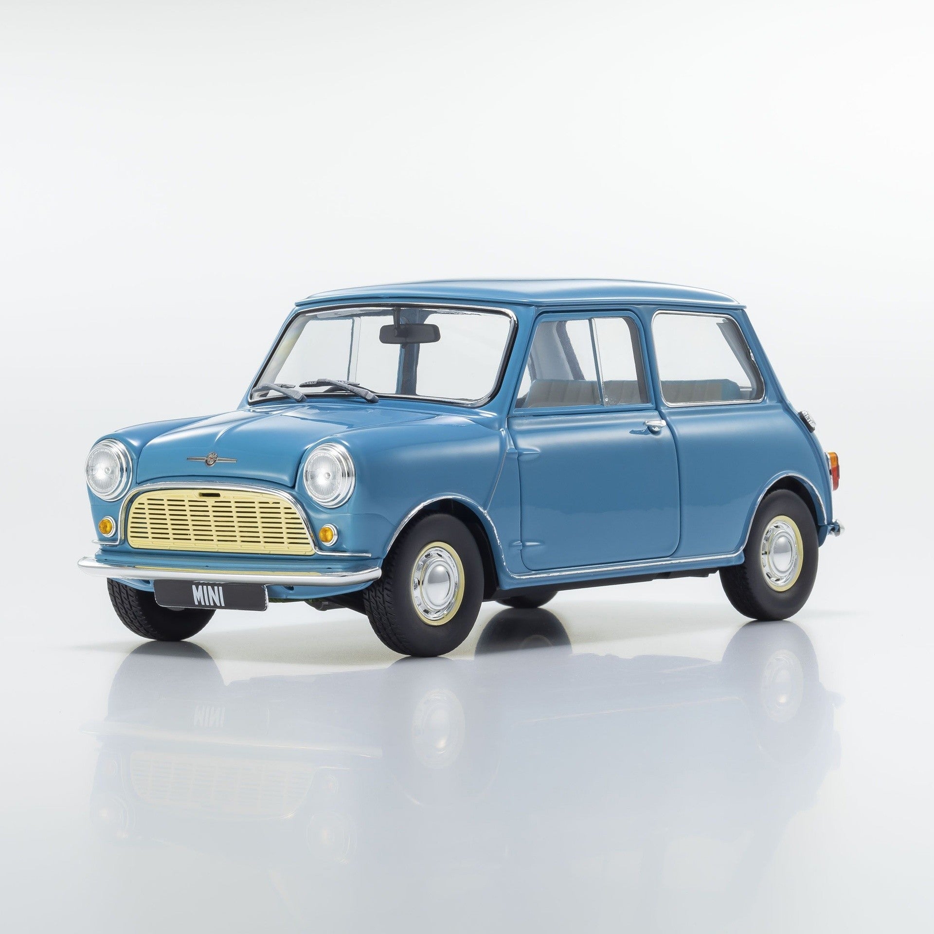 Morris Mini Minor 1967 Clipper Blue 1:18 - 80401