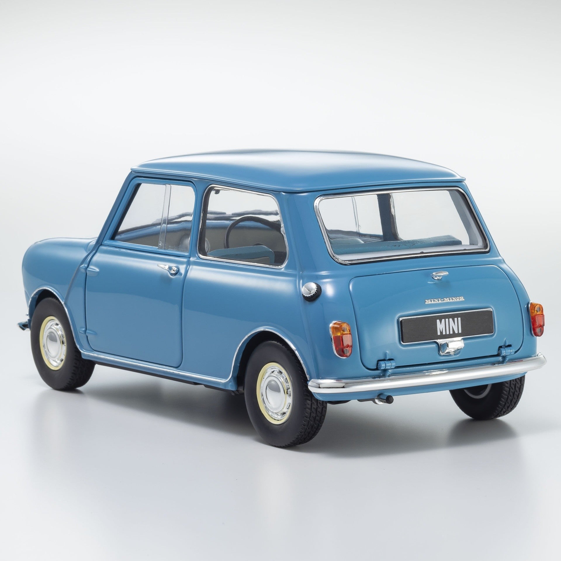 Morris Mini Minor 1967 Clipper Blue 1:18 - 80403
