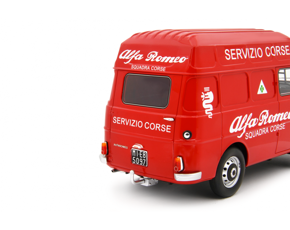 Alfa Romeo F12 Autocarro Tetto Sopralzato 1967 Servizio Corse Rosso 1:18-6