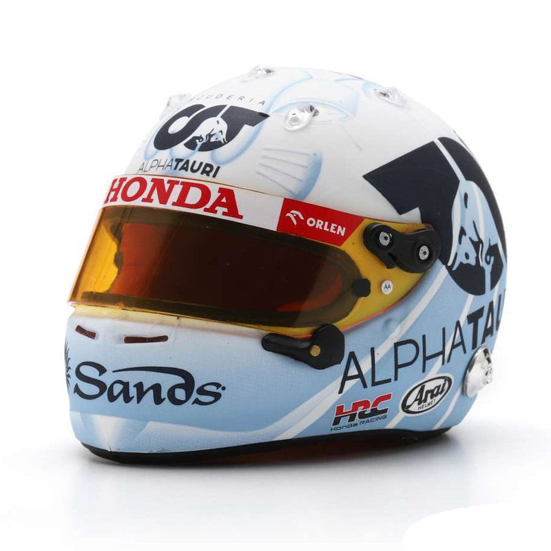 Yuki Tsunoda Casco Arai Helmet AlphaTauri AT04 F1 2023 Singapore Gp 1:5 - 80716