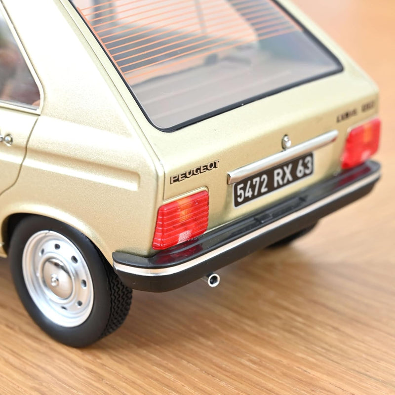 Peugeot 104 GR 1981 Beige Metallic 1:18 - 80945