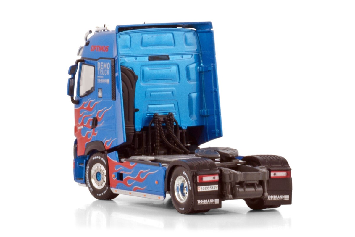 Renault Trucks T High 4x2 "Thomann" (CH) Optimus Prime 1:50 - 81013
