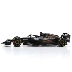 Alfa Romeo F1 Team KICK C43 F1 Las Vegas GP 2023 Valtteri Bottas 1:64 - 81154