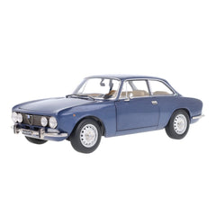 Alfa Romeo 2000 GTV 1973 Blue Pervinca Metallizzato 1:18 - 81226