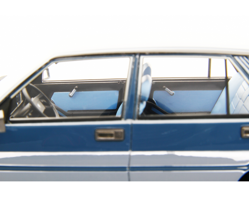 Lancia Prisma 1300 (Intermedia) 1985 Blu Metallizzato 1:18 - 81382