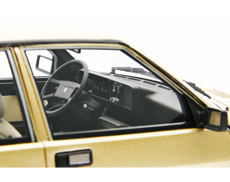 Lancia Prisma 1300 (Intermedia) 1985 Beige Metallizzato 1:18 - 81388