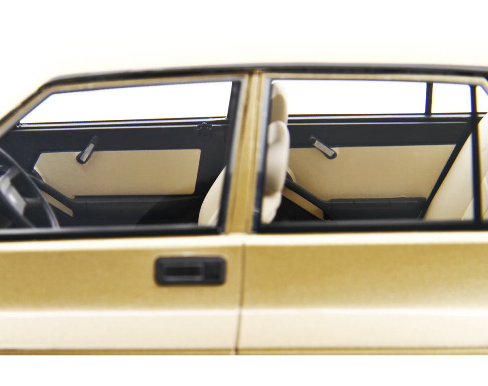 Lancia Prisma 1300 (Intermedia) 1985 Beige Metallizzato 1:18 - 81390