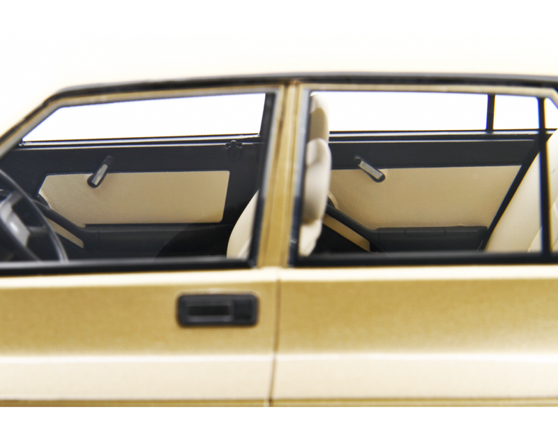 Lancia Prisma 1300 (Intermedia) 1985 Beige Metallizzato 1:18 - 81390