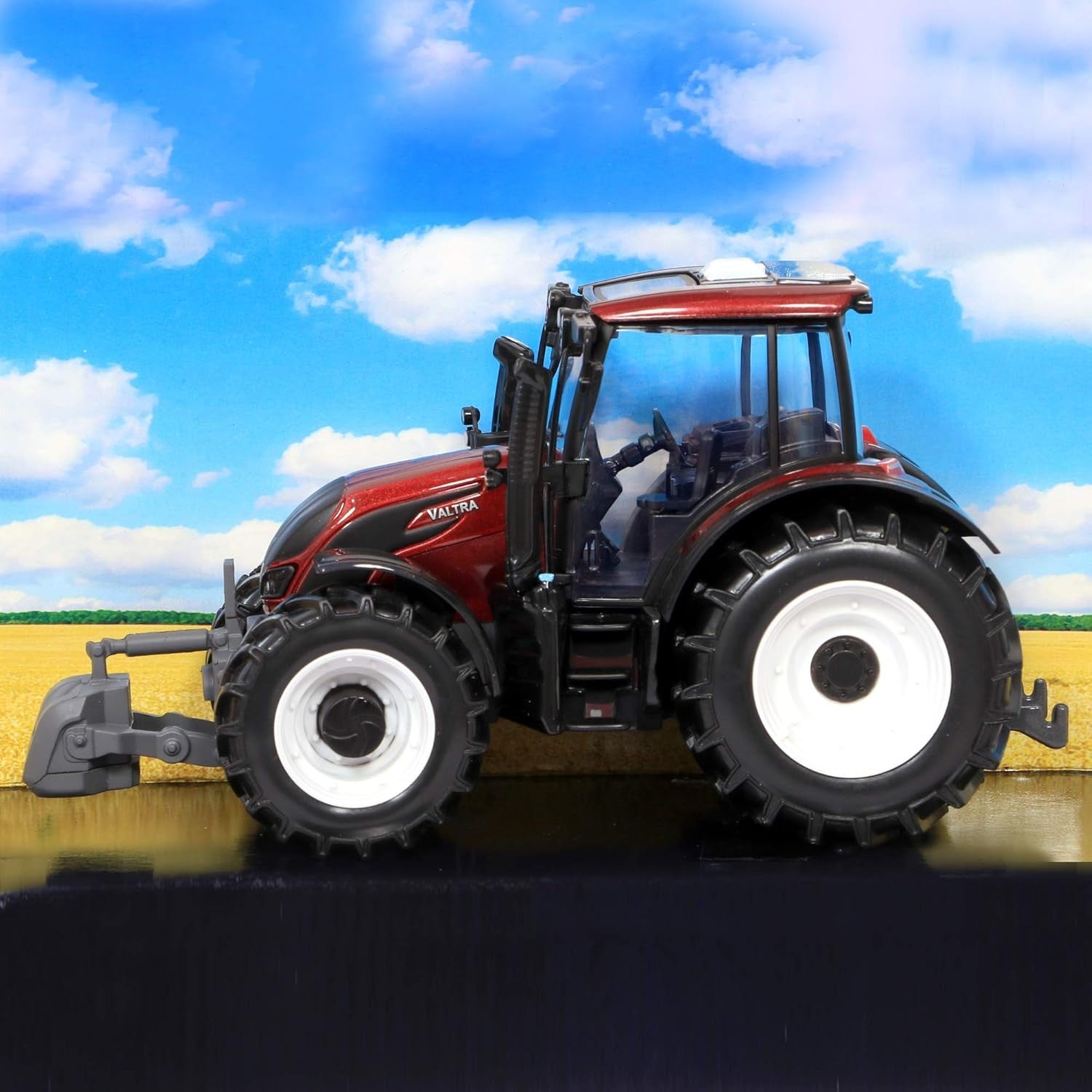 Valtra N174 Rosso Scuro Metallizzato 1:32 - 81570