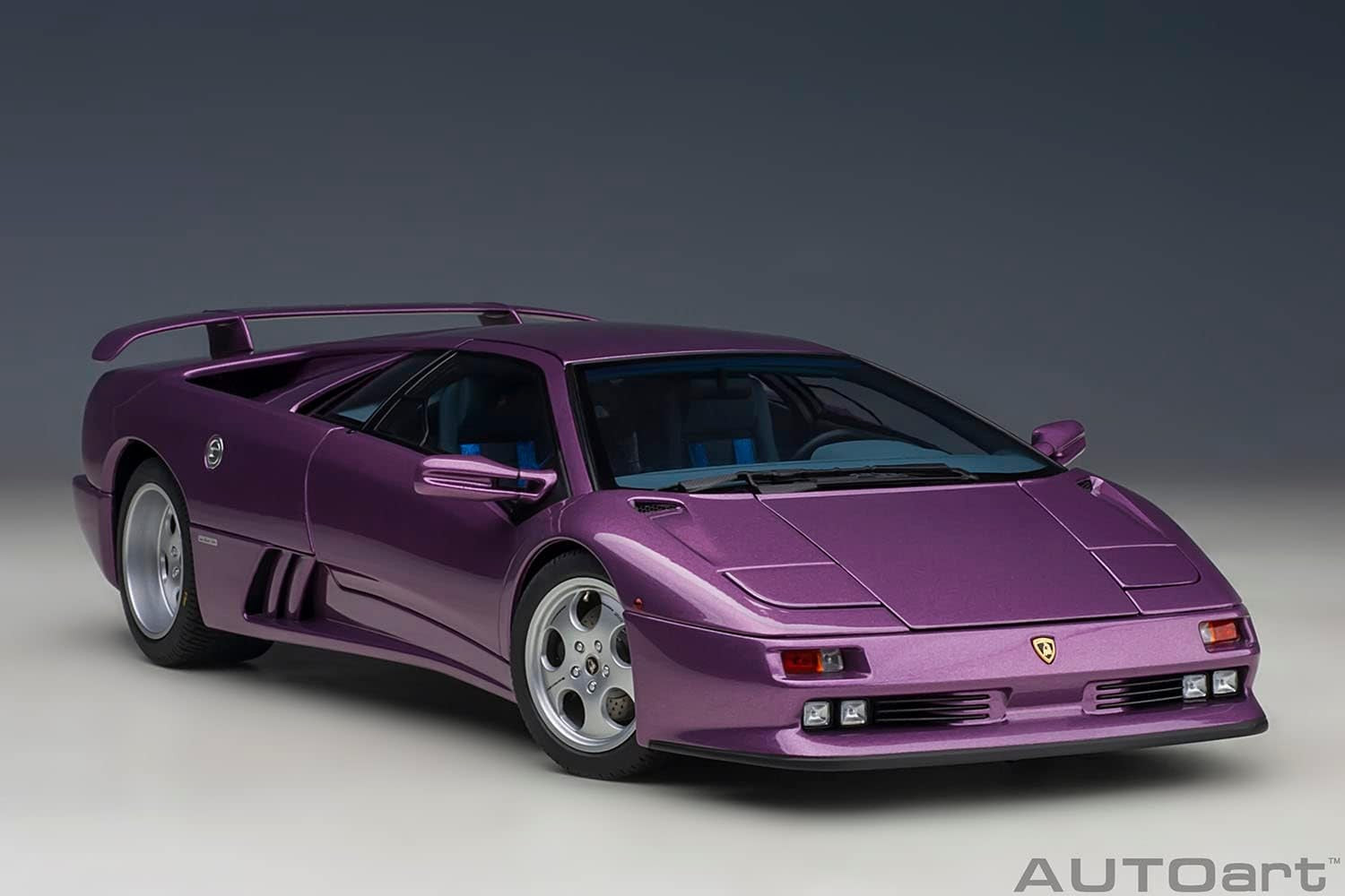 Lamborghini Diablo SE 30th Anniversary Edition (Viola SE30) 1:18 - 81684