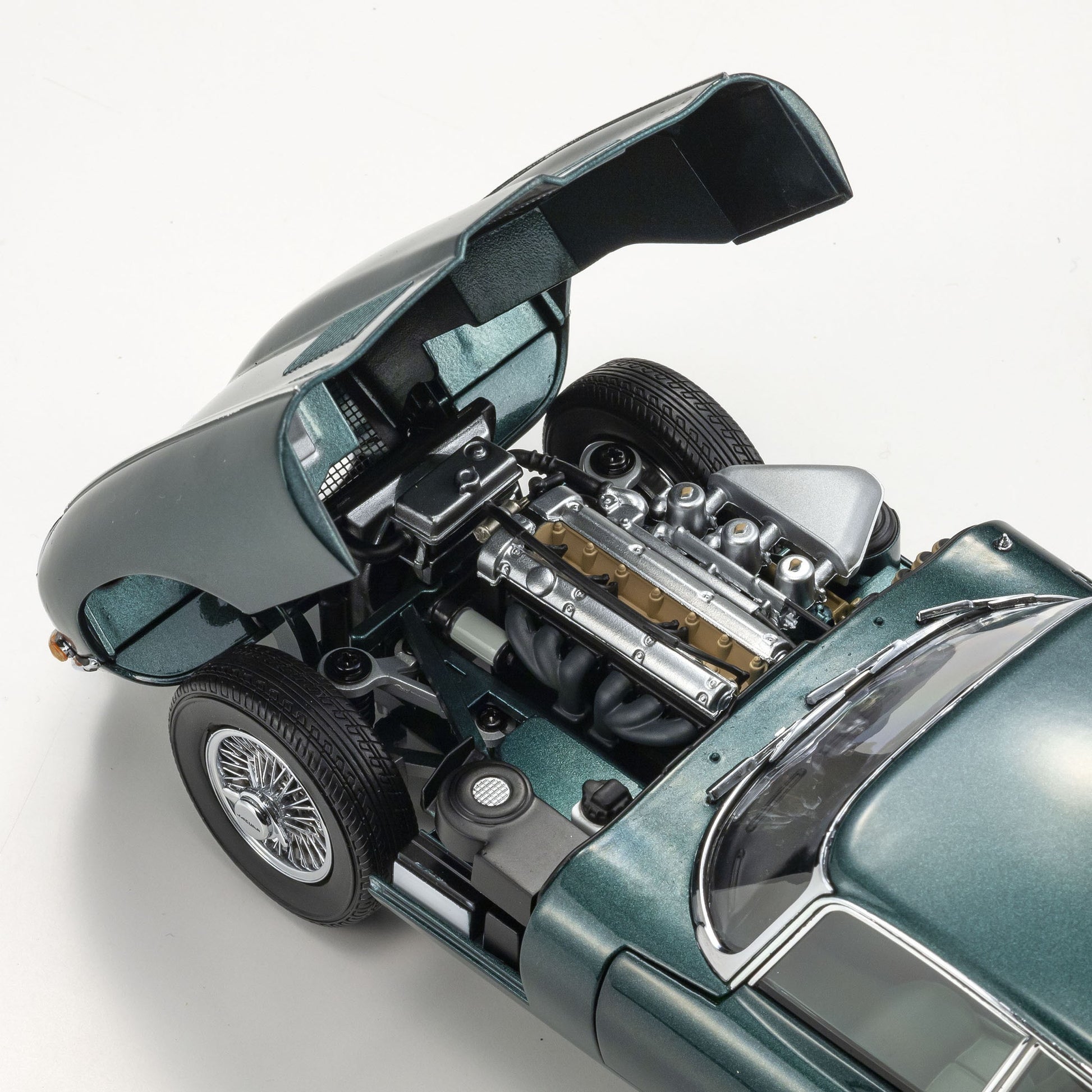 Jaguar E Type RHD 1961 coupe series 3.8 Green 1:18 - 81722