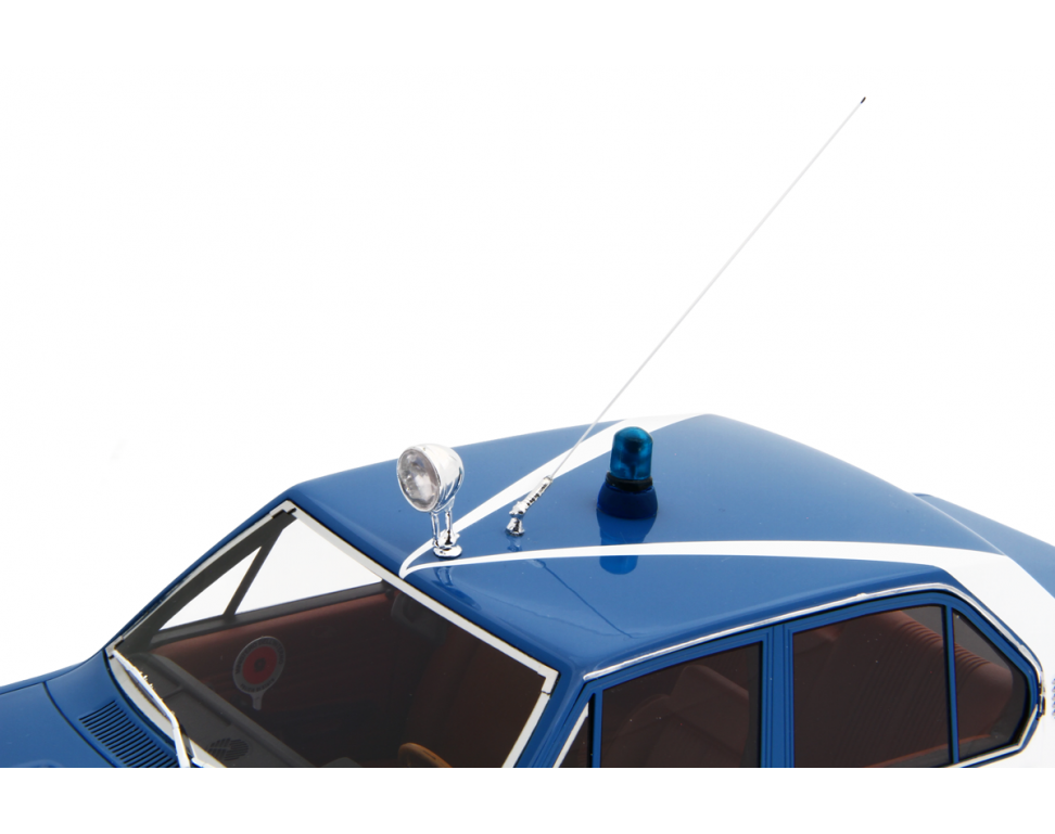 Alfa Romeo Alfetta 1.8 Polizia 1976 "Squadra Volante" Blu Militare 1:18 - 81800