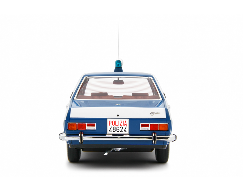 Alfa Romeo Alfetta 1.8 Polizia 1976 "Squadra Volante" Blu Militare 1:18 - 81802