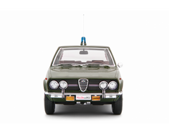 Alfa Romeo Alfetta 1.8 Polizia 1973 "Squadra Volante " Verde Militare 1:18 - 81820