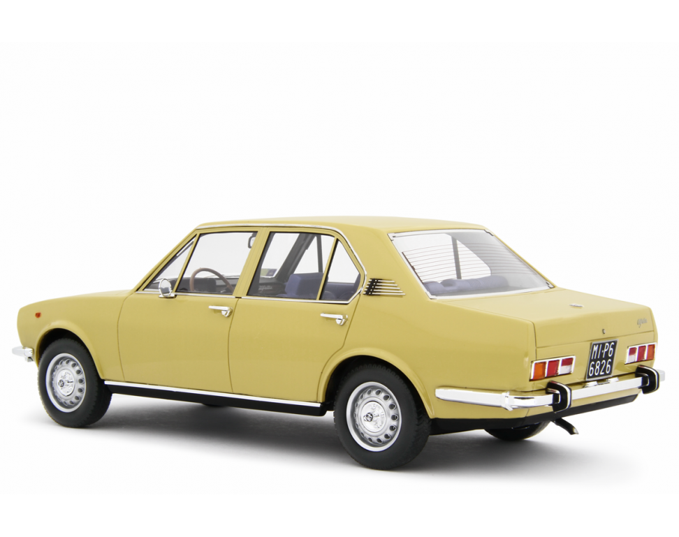Alfa Romeo Alfetta 1.8 1972 Giallo Piper 1:18 - 81844