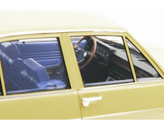 Alfa Romeo Alfetta 1.8 1972 Giallo Piper 1:18 - 81851