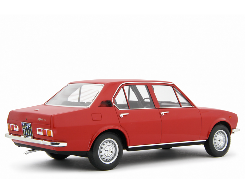 Alfa Romeo Alfetta 1.6 1975 Rosso Alfa 1:18 - 81877
