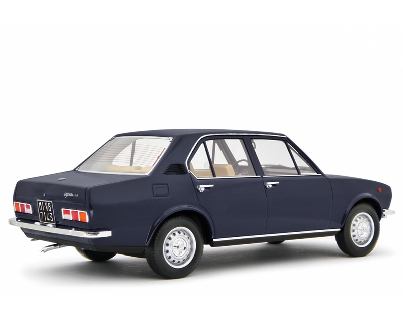 Alfa Romeo Alfetta 1.6 1975 Blu Olandese 1:18 - 81892
