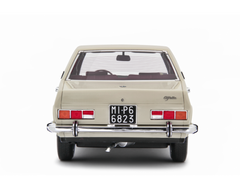 Alfa Romeo Alfetta 1.8 1972 Beige Cava 1:18 - 81918