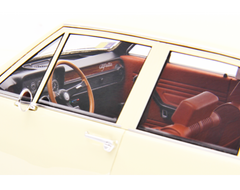 Alfa Romeo Alfetta 1.8 1972 Beige Cava 1:18 - 81920