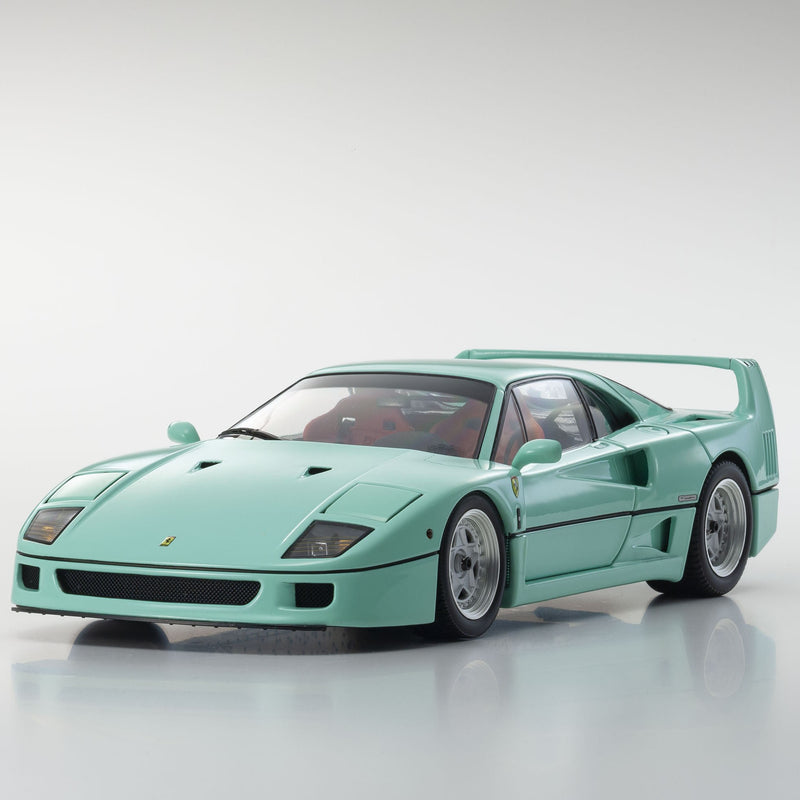 Ferrari F40 1987 Verde Menta 1:18 - 82107