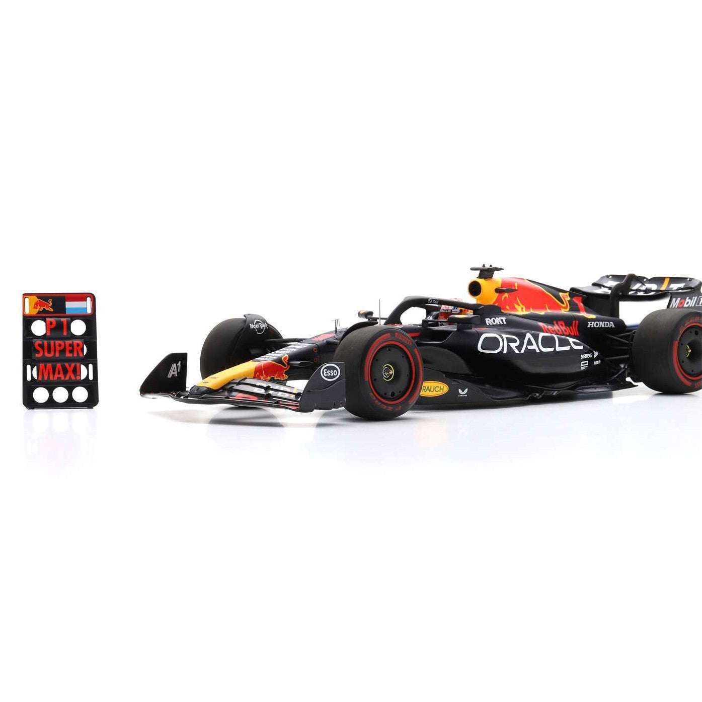 Red Bull Racing RB19 Winner British GP 2023 Max Verstappen with Pit Board 1:18 - 82159
