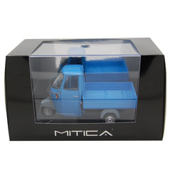Ape Piaggio P501 Open 1979 Blu 7210 con vetrina 1:18 - 82279