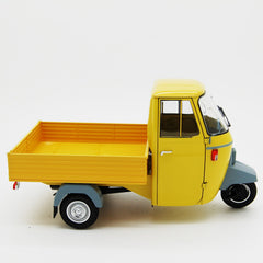 Ape Piaggio P501 Open 1979 Giallo Texas 7210 con vetrina 1:18 - 82298