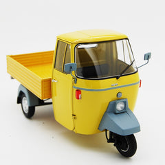 Ape Piaggio P501 Open 1979 Giallo Texas 7210 con vetrina 1:18 - 82299