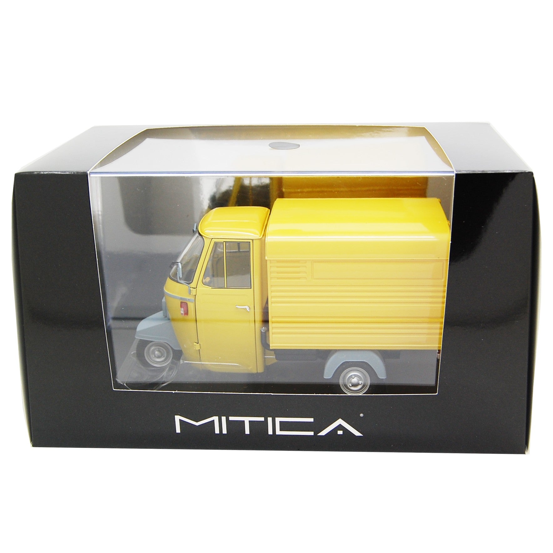 Ape Piaggio P501 Van Closed 1979 Giallo Texas con vetrina 1:18 - 82305