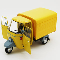 Ape Piaggio P501 Van Closed 1979 Giallo Texas con vetrina 1:18 - 82314