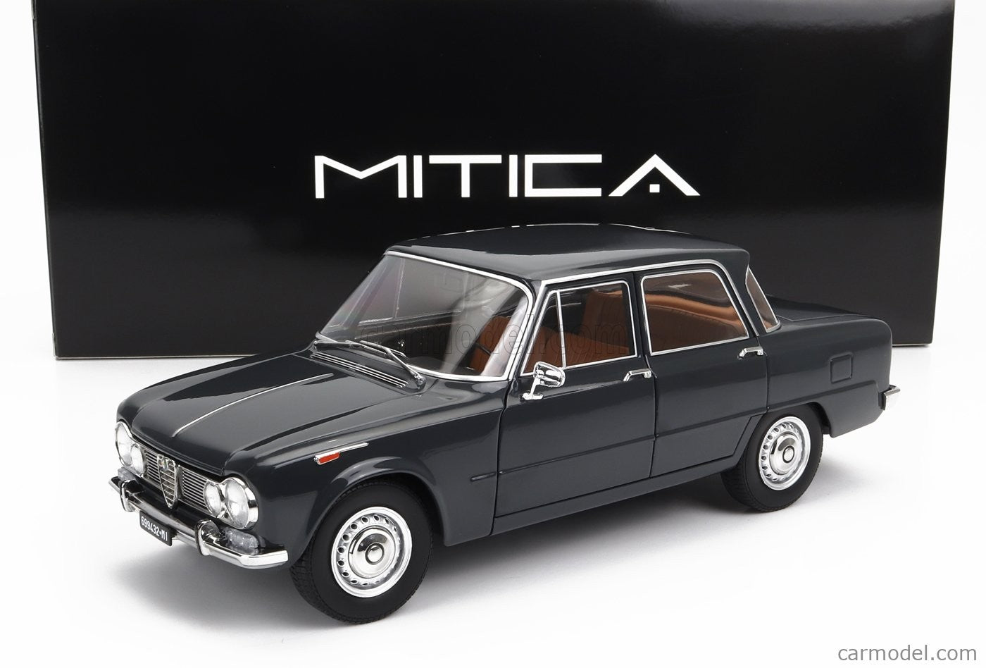 Alfa Romeo Giulia 1.6 Ti 1962 Grigio Grafite 1:18 - 82322