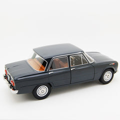 Alfa Romeo Giulia 1.6 Ti 1962 Grigio Grafite 1:18 - 82339