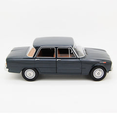 Alfa Romeo Giulia 1.6 Ti 1962 Grigio Grafite 1:18 - 82340