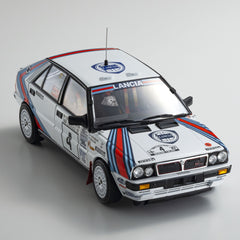 Lancia Delta HF 4WD Winner 37° Rally 1000 Lakes 1987 Martini Racing Markku Alen - Ilkka Kivimaki 1:18 - 82389