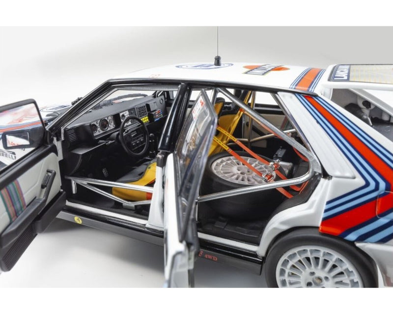 Lancia Delta HF 4WD Rally Monte Carlo 1987 Martini Racing Miki Biasion - Tiziano Siviero 1:18 - 82403