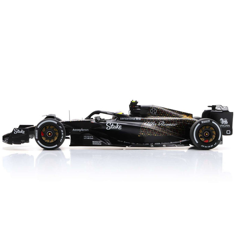 Alfa Romeo F1 Team KICK C43 F1 Las Vegas GP 2023 Zhou Guanyu 1:18 - 82437