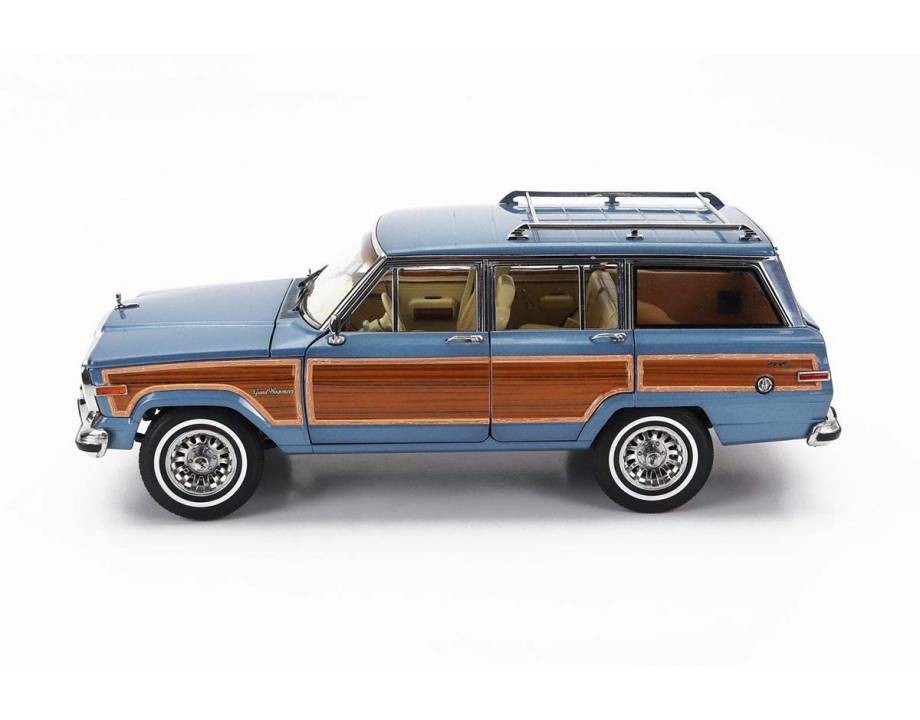 Jeep Grand Wagoner 1989 Light Blue Metallic - Wood 1:18 - 82454