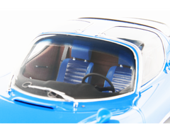 Alfa Romeo 33 Coupè Stradale 1967 D Version Telaio 111 Blu Reale 1:18 - 82641