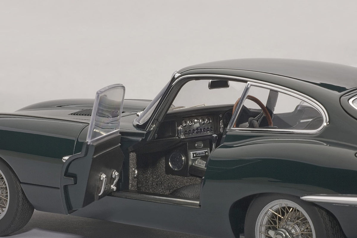 Jaguar E-Type Series I 3.8 Green 1:18-8