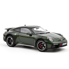 Porsche 911 (992) Dakar 2023 oak verde metallizzato 1:18 - 83036