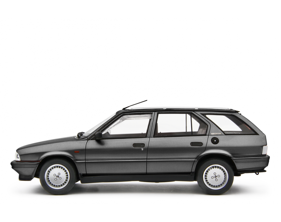 Alfa Romeo Alfa 33 1.7 Sport Wagon Q.V. 1988 Grigio Metallizzato 1:18 - 83190
