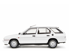 Alfa Romeo Alfa 33 1.7 Sport Wagon Q.V. 1988 Bianco 1:18 - 83200