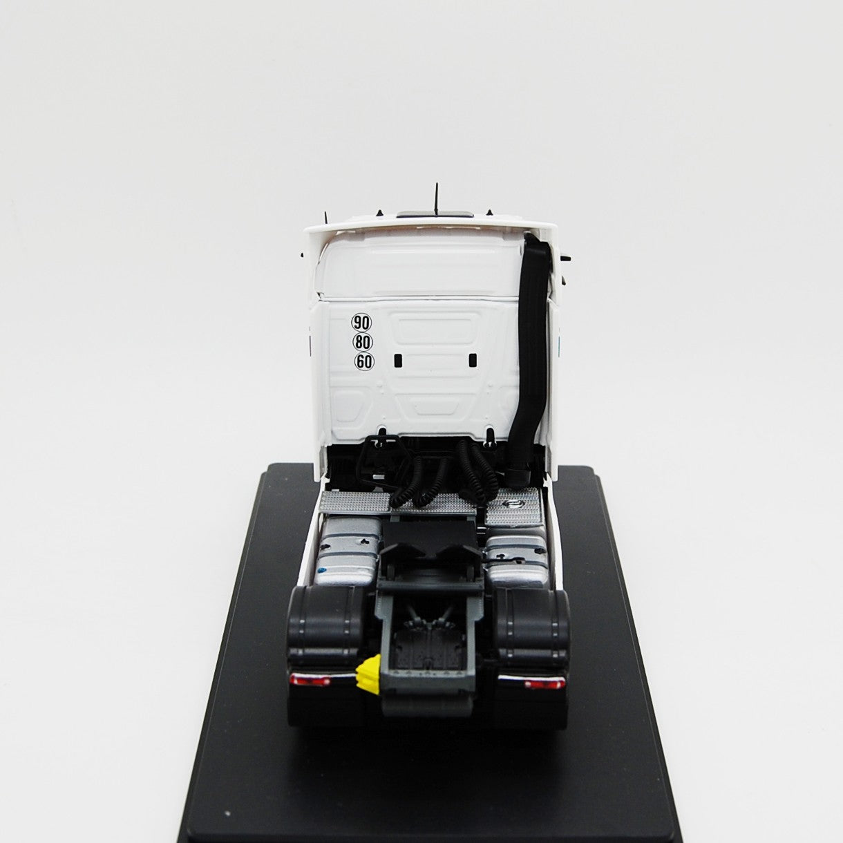 Mercedes-Benz Actros 5 1845 "Raffaelli Transport" 1:43 - 83594