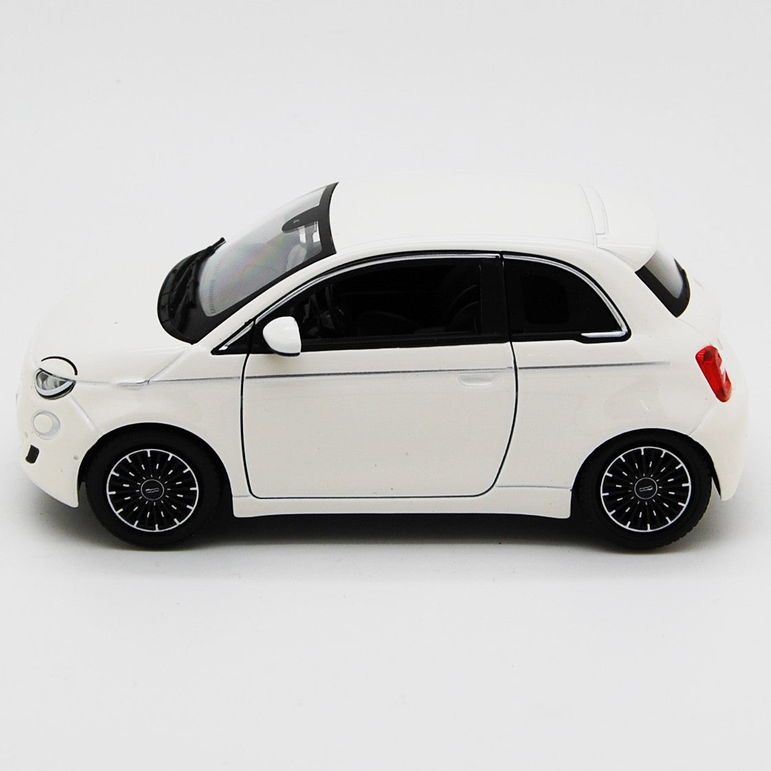 Fiat 500e 2023 White 1:24 - 83737